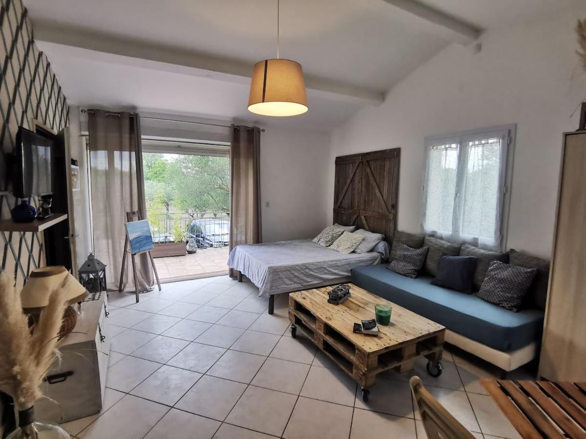 Chambre Nature Le Thoronet Exterior foto